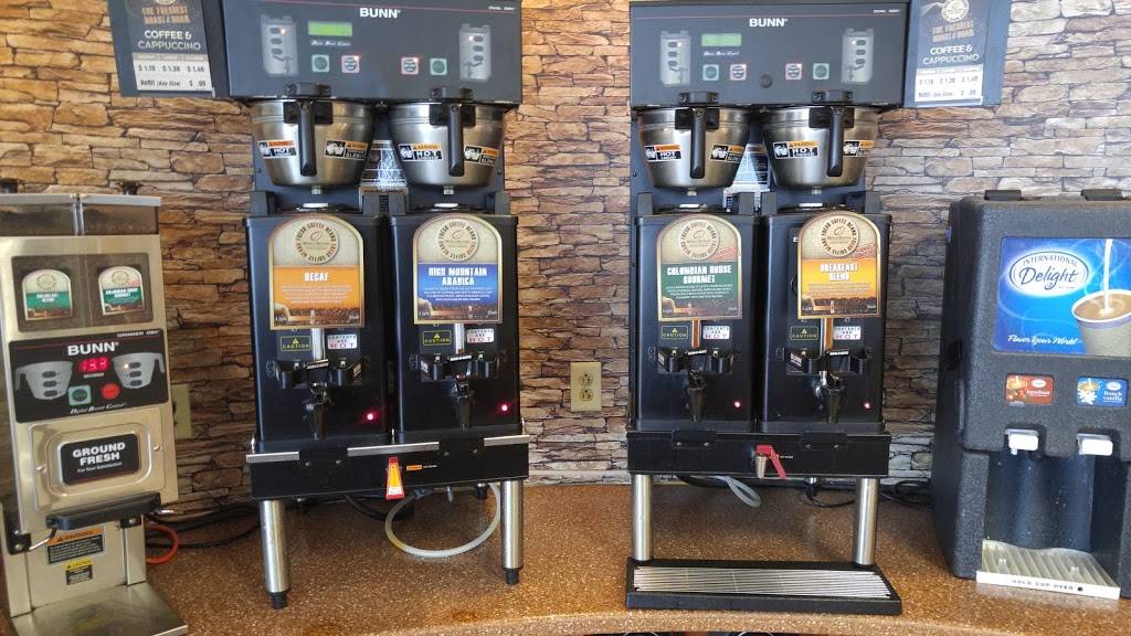 BP | restaurant | 410 N Front St, Ashkum, IL 60911, USA | 8156982108 OR +1 815-698-2108