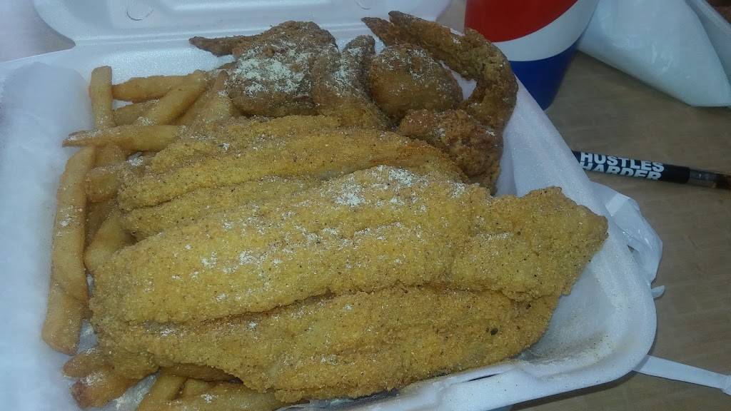 Captain Jays Fish & Chicken | meal takeaway | 15321 Greenfield Rd, Detroit, MI 48227, USA | 3138353474 OR +1 313-835-3474