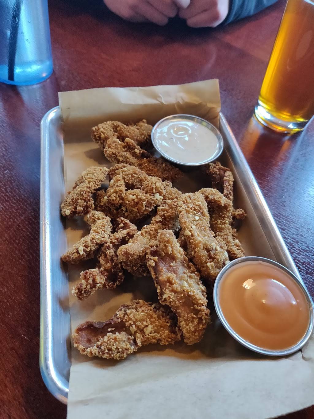 Blue Heron BrewPub | restaurant | 108 W 9th St, Marshfield, WI 54449, USA | 7153891868 OR +1 715-389-1868