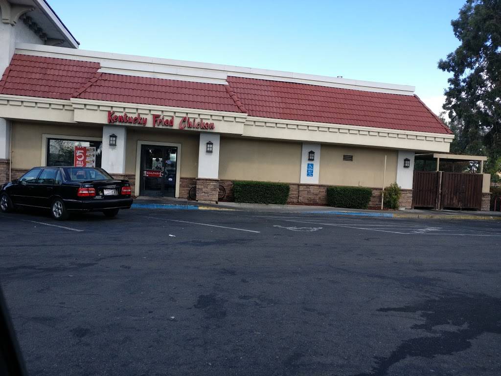 KFC | restaurant | 2160 Monument Blvd, Concord, CA 94520, USA | 9258251111 OR +1 925-825-1111