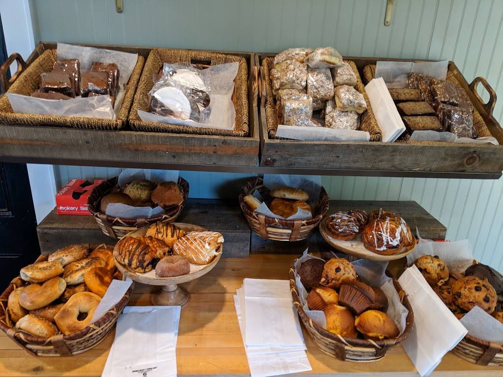 Brennans Delicatessen of Middletown | restaurant | 212 NJ-35, Red Bank, NJ 07701, USA | 7328421200 OR +1 732-842-1200