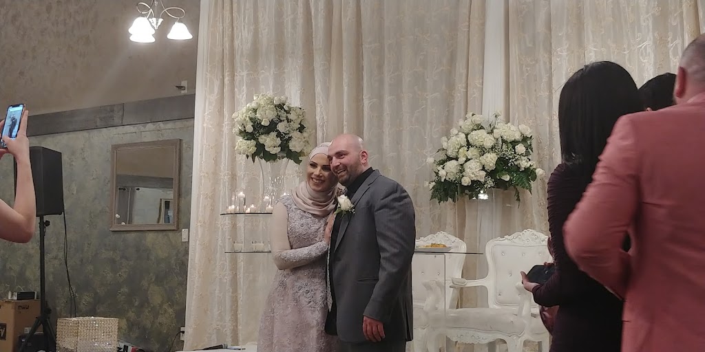 Al-Malek Restaurant & Banquet Hall - Garden City, MI | restaurant | 28937 W, Warren Rd, Garden City, MI 48135, USA | 7344692727 OR +1 734-469-2727