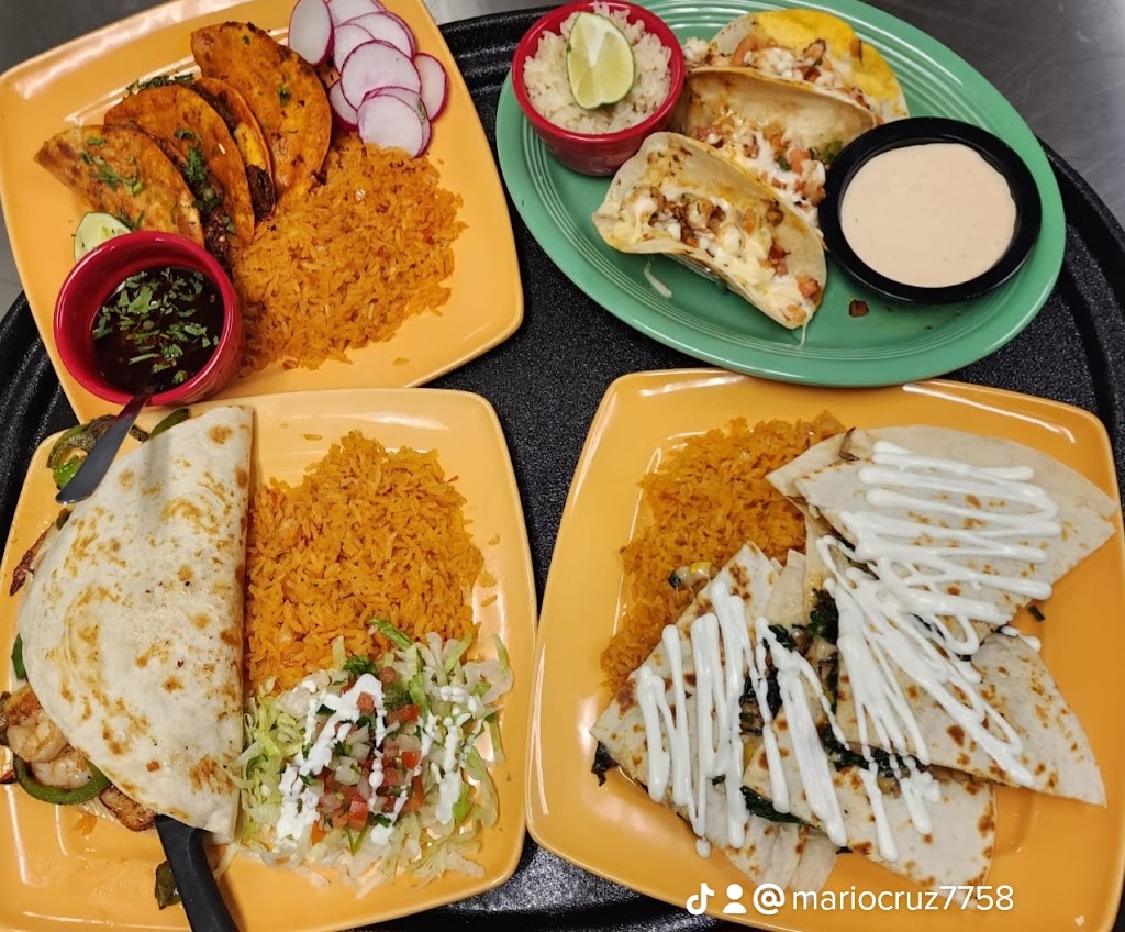 El Paraiso Mexican Kitchen Downtown Springfield | restaurant | 610 W College St, Springfield, MO 65806, USA | 4177715641 OR +1 417-771-5641