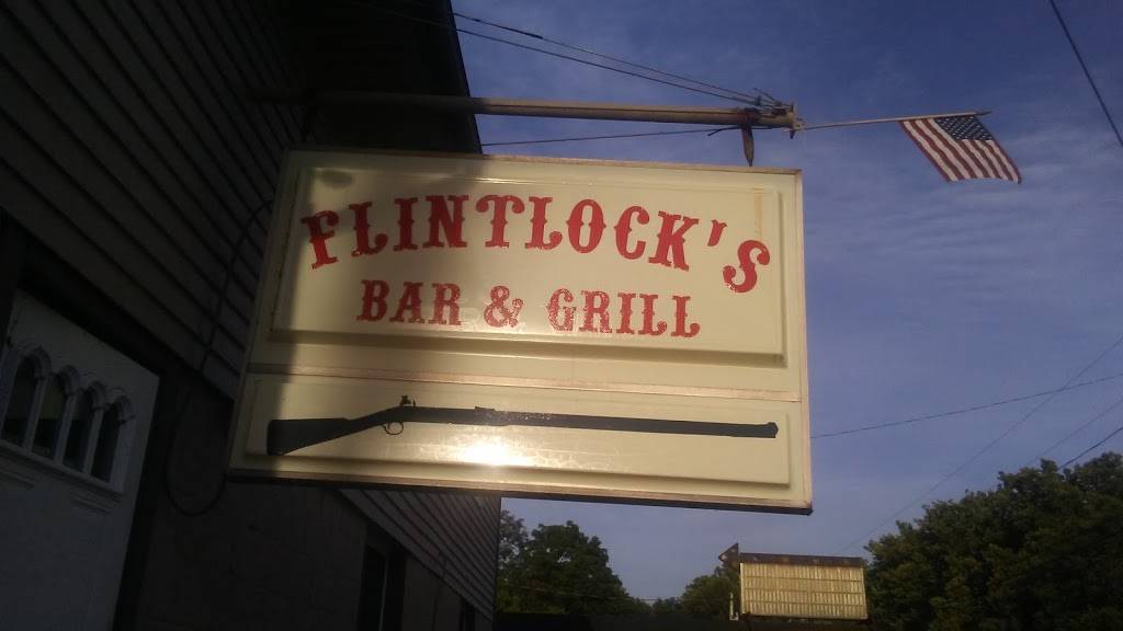 Flintlocks Bar & Grill | restaurant | 3125 California Cross Rd, California, KY 41007, USA | 8596359837 OR +1 859-635-9837