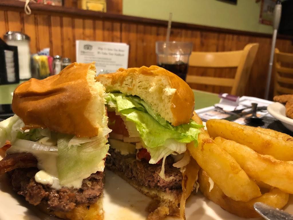 Silver Spring Family Restaurant | restaurant | 3653 Marietta Ave, Lancaster, PA 17601, USA | 7172855974 OR +1 717-285-5974