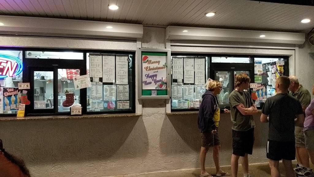 Twisty Cone Ice Cream & Cakes | restaurant | 1615 Georgia St NE, Palm Bay, FL 32907, USA | 3216762090 OR +1 321-676-2090