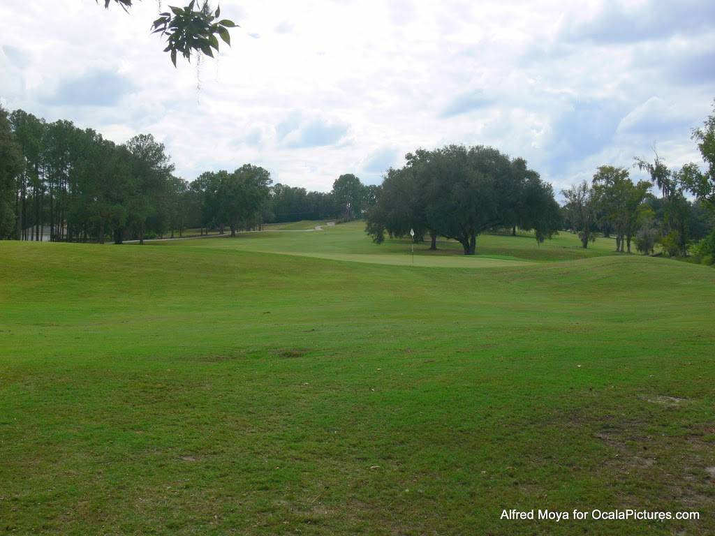 Golden Hills Country Club | restaurant | 4782 NW 80th Ave, Ocala, FL 34482, USA | 3526297980 OR +1 352-629-7980