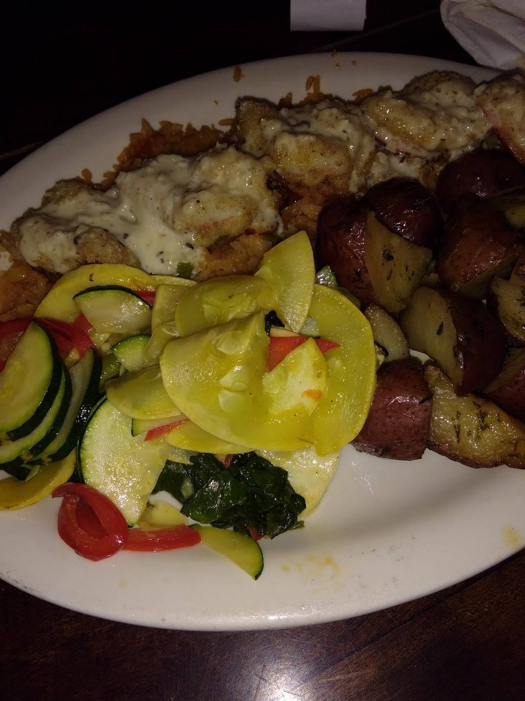 Tios Bar & Grill | restaurant | 1135 Herschel Bess Blvd, Poplar Bluff, MO 63901, USA | 5737780217 OR +1 573-778-0217