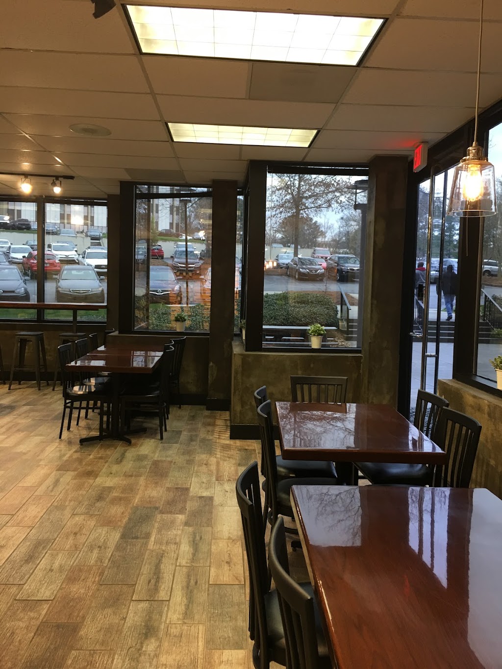 green cafeteria | restaurant | 2877 Brandywine Rd #160, Atlanta, GA 30341, USA | 4704209900 OR +1 470-420-9900