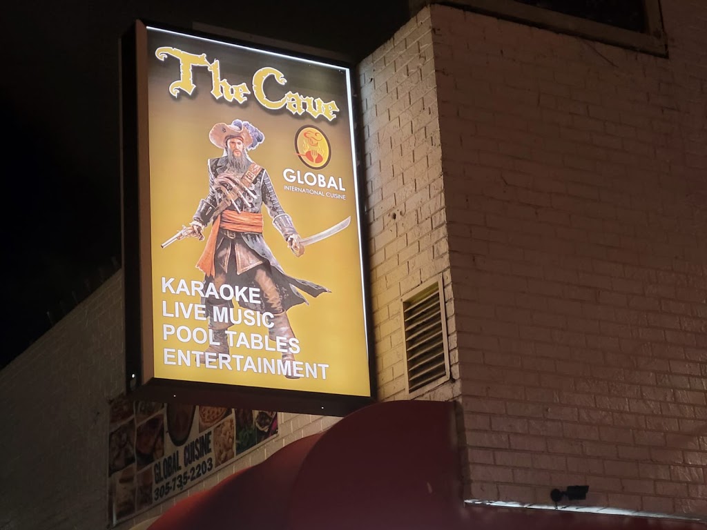 Global International Cuisine | restaurant | 1128 SW 8th St, Miami, FL 33130, USA | 3057352203 OR +1 305-735-2203