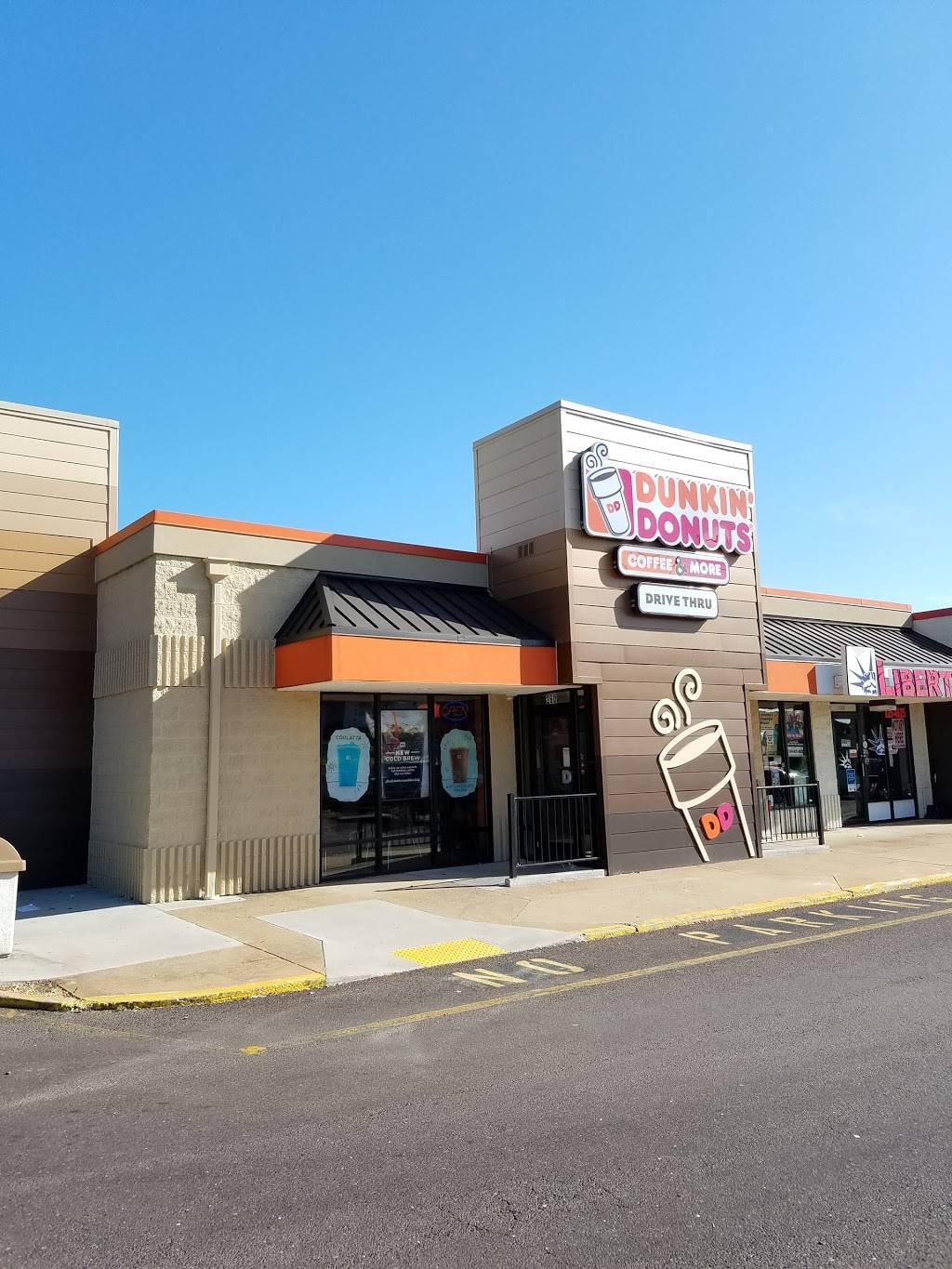Dunkin | bakery | 500 Meadowbrook Dr Suite 260, Culpeper, VA 22701, USA | 5407270202 OR +1 540-727-0202