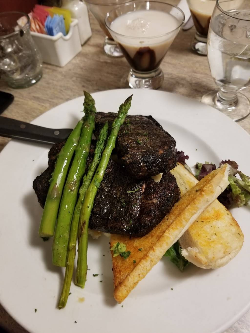 The Meadow Brook Restaurant & Functions | restaurant | 1486 Main St, Hanson, MA 02341, USA | 7812937900 OR +1 781-293-7900