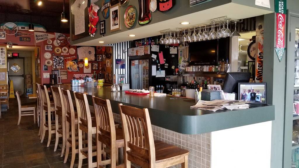 Towne Square Brick Oven Pizza | restaurant | 918 S Rochester Rd, Rochester Hills, MI 48307, USA | 2486502200 OR +1 248-650-2200