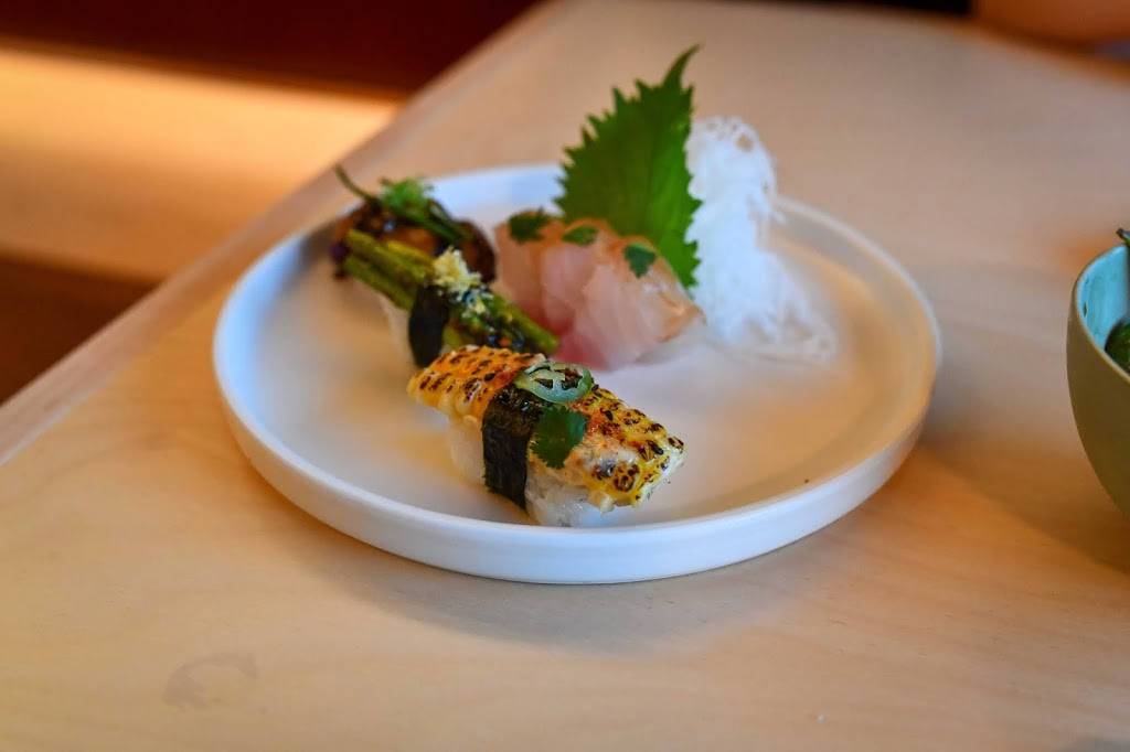 Neighborhood Sushi | restaurant | 1716 S Congress Ave, Austin, TX 78704, USA | 5125801390 OR +1 512-580-1390