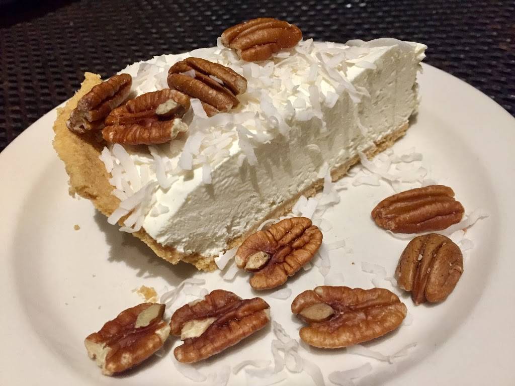 Celtic Crossing Irish Pub | restaurant | 903 Cooper St, Memphis, TN 38104, USA | 9012745151 OR +1 901-274-5151