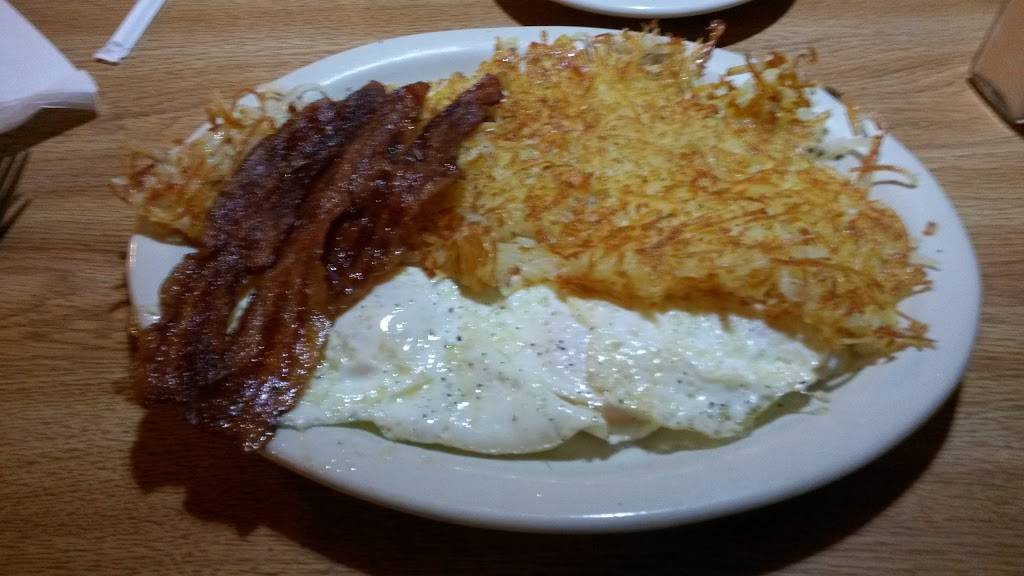 Country Kettle Restaurant | restaurant | 1704 S Heaton St, Knox, IN 46534, USA | 5747724800 OR +1 574-772-4800