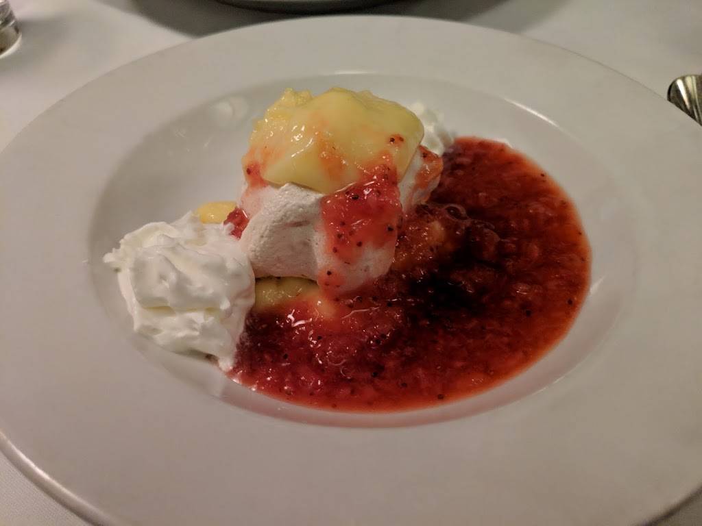 The Monkey Bar | restaurant | 3353 Yonge St, Toronto, ON M4N 2M6, Canada | 4164862288 OR +1 416-486-2288