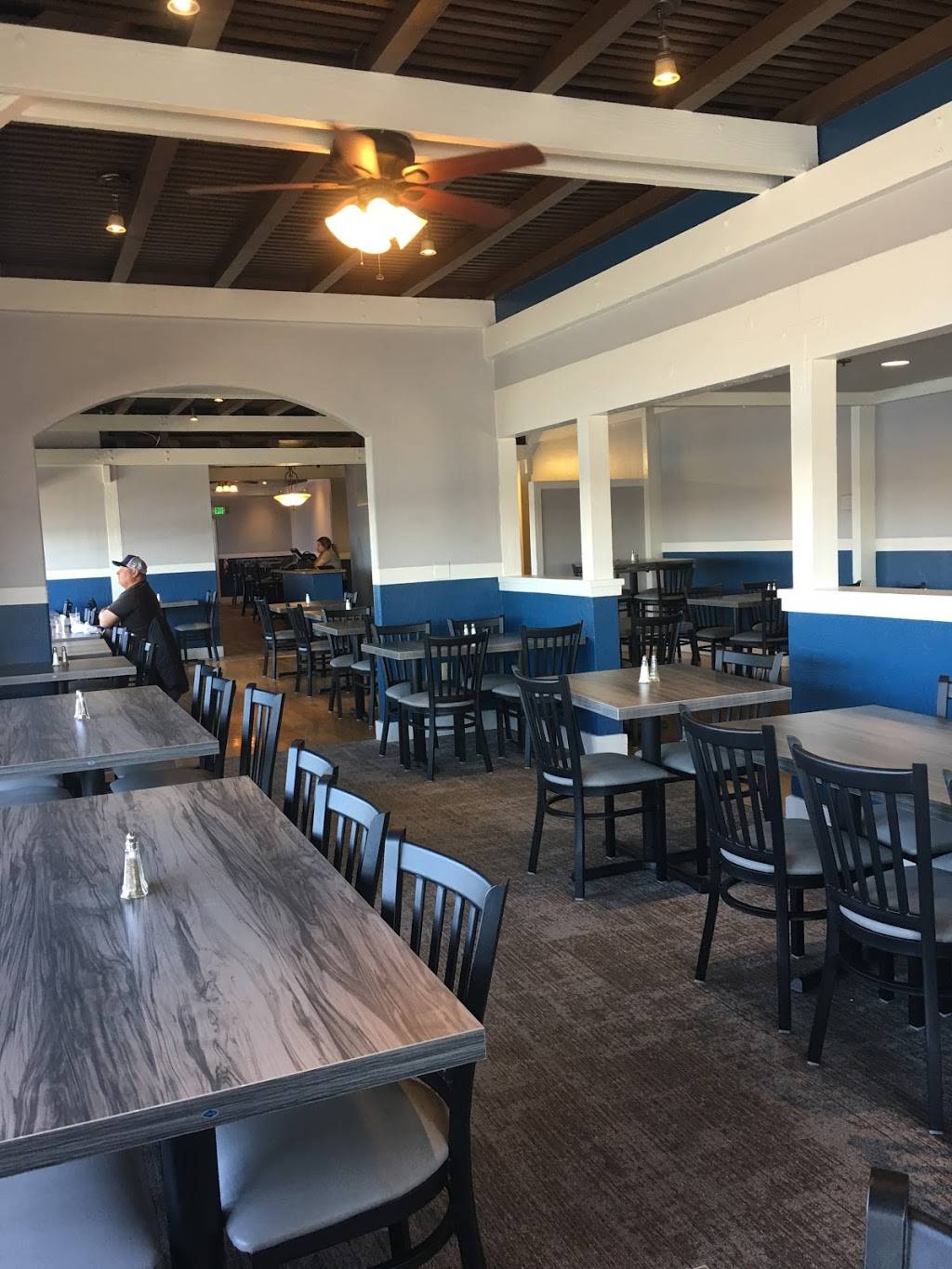 Tower Park Waterfront Grille | restaurant | 14900 W Hwy 12, Lodi, CA 95242, USA | 2093548706 OR +1 209-354-8706