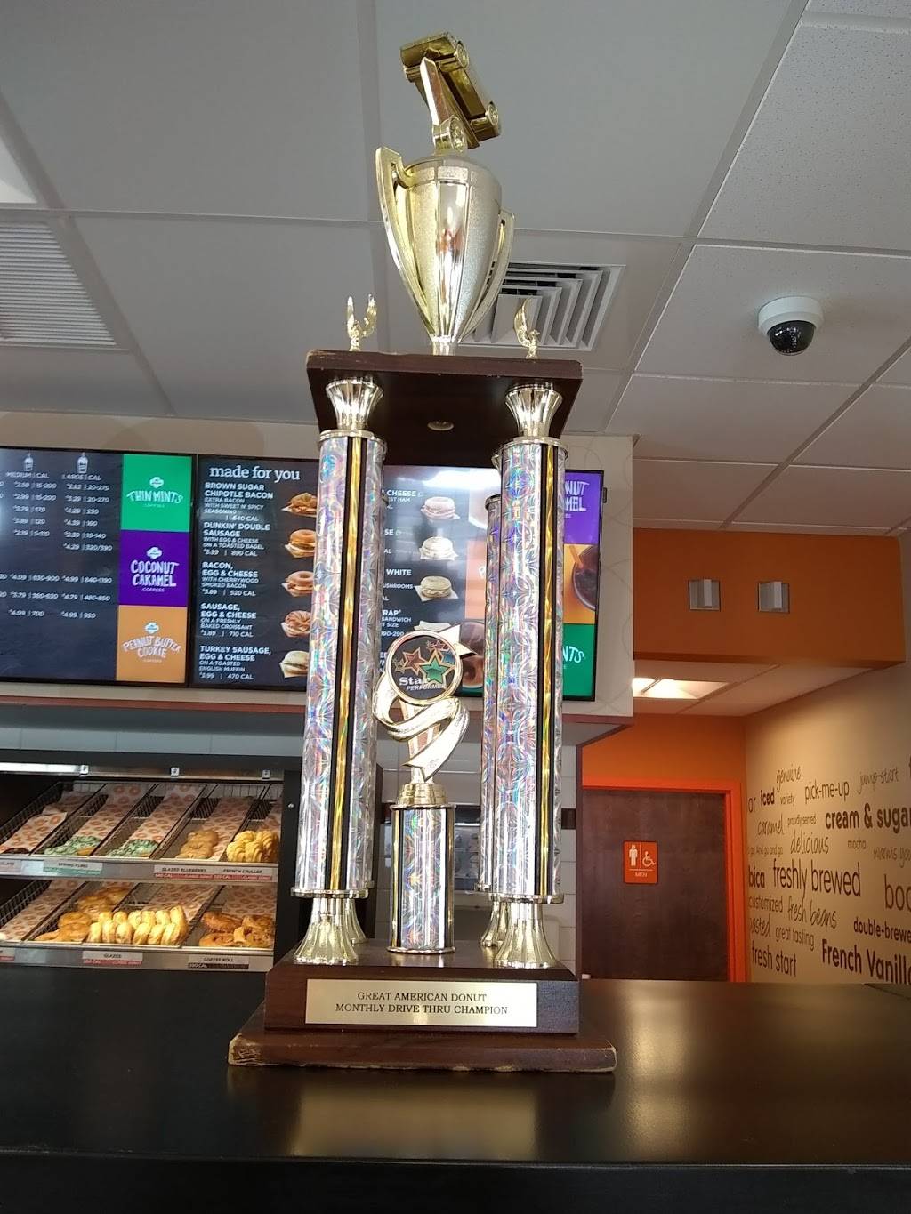 Dunkin | bakery | 436 Farmington Ave, Plainville, CT 06062, USA | 8608460549 OR +1 860-846-0549