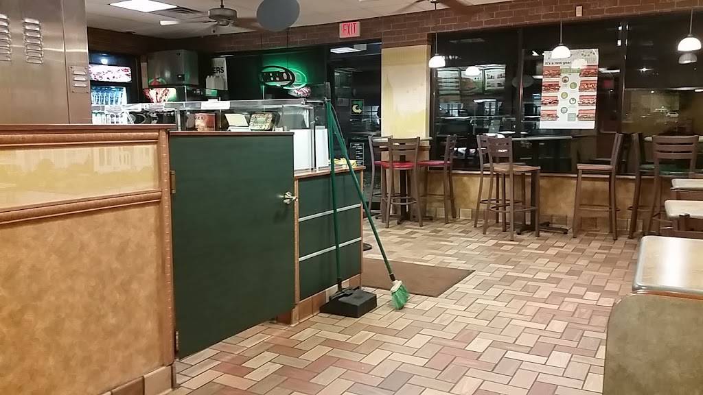 Subway | restaurant | 2410 W Stadium Blvd, Ann Arbor, MI 48103, USA | 7349946363 OR +1 734-994-6363