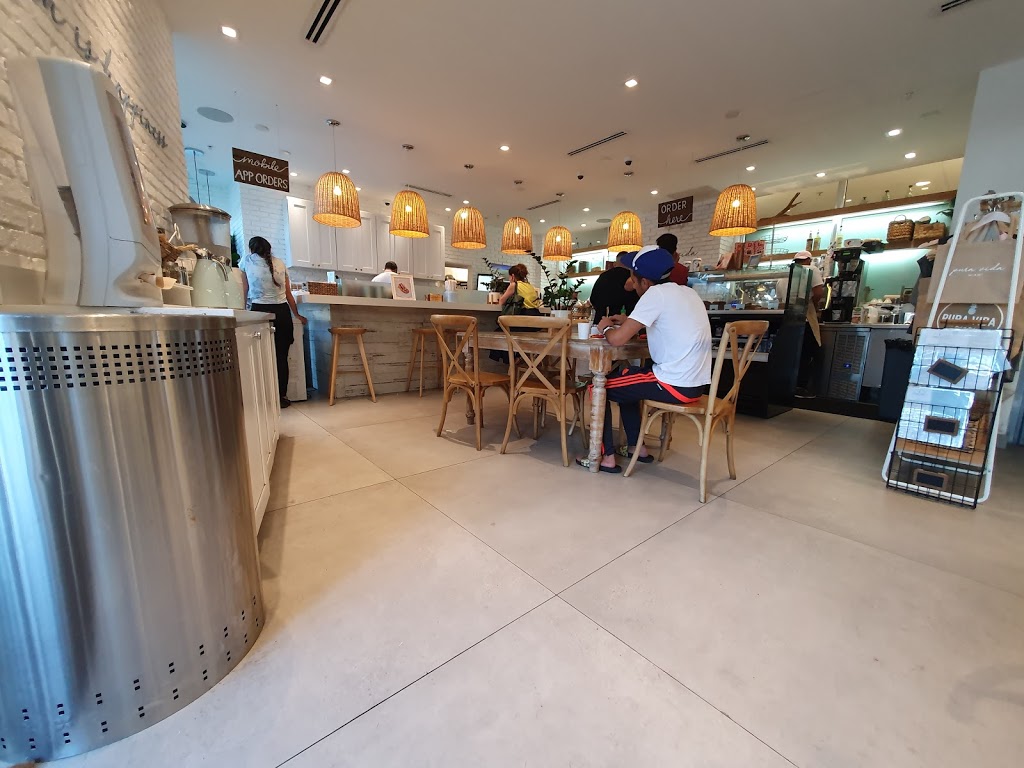 Pura Vida Edgewater | cafe | 1756 N Bayshore Dr, Miami, FL 33132, USA | 3055354142 OR +1 305-535-4142