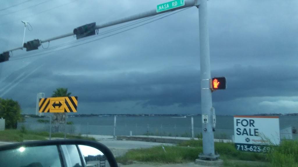 Luna Restaurant | restaurant | 3000 NASA Road 1, Houston, TX 77058, USA | 8328640035 OR +1 832-864-0035