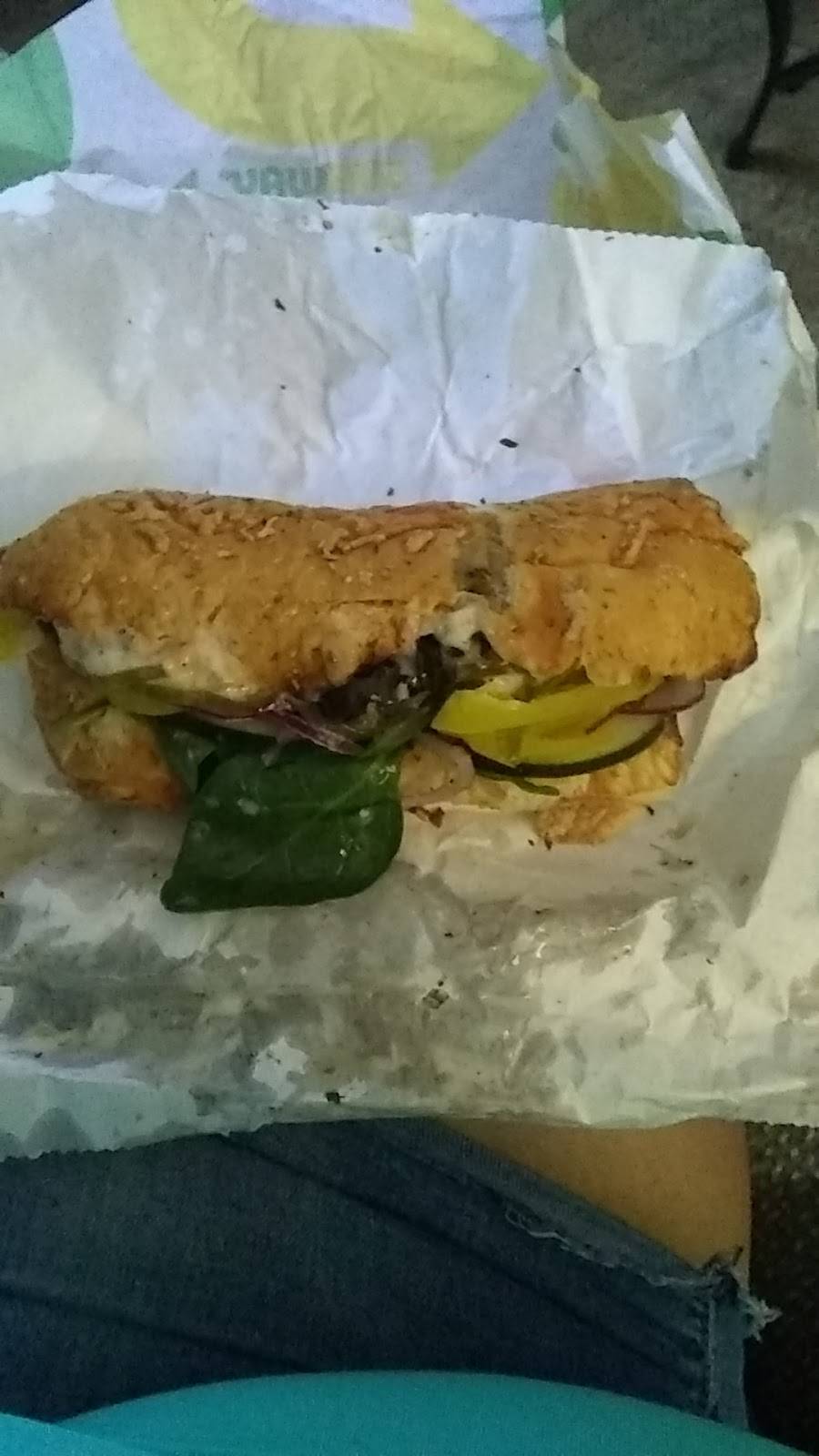 Subway Restaurants | restaurant | 4768 Knight Arnold Rd, Memphis, TN 38118, USA | 9013750884 OR +1 901-375-0884