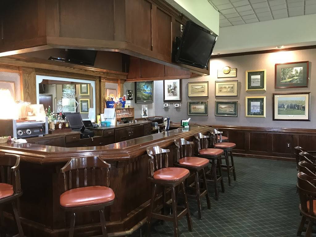 Forest Lake Golf Club | restaurant | 10521 Clarcona Ocoee Rd, Apopka, FL 32703, USA | 4076544653 OR +1 407-654-4653