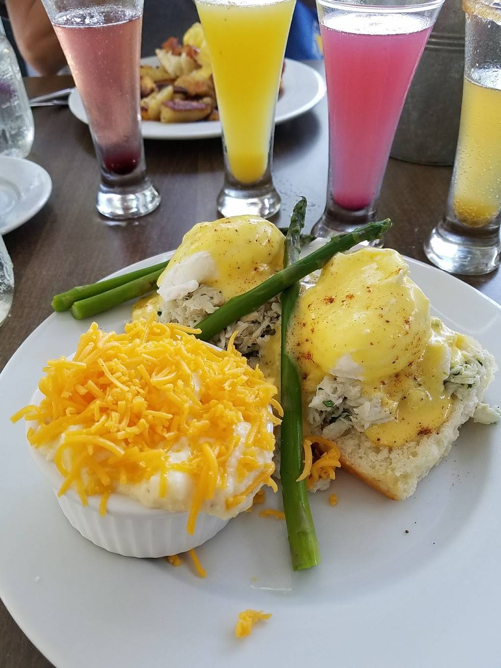 The Bee and The Biscuit | restaurant | 1785 Princess Anne Rd, Virginia Beach, VA 23456, USA | 7576896243 OR +1 757-689-6243