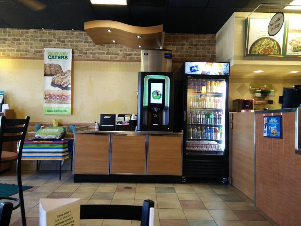 Subway | restaurant | 486 Advance Blvd #260, Tecumseh, ON N8N 0B8, Canada | 5197270330 OR +1 519-727-0330