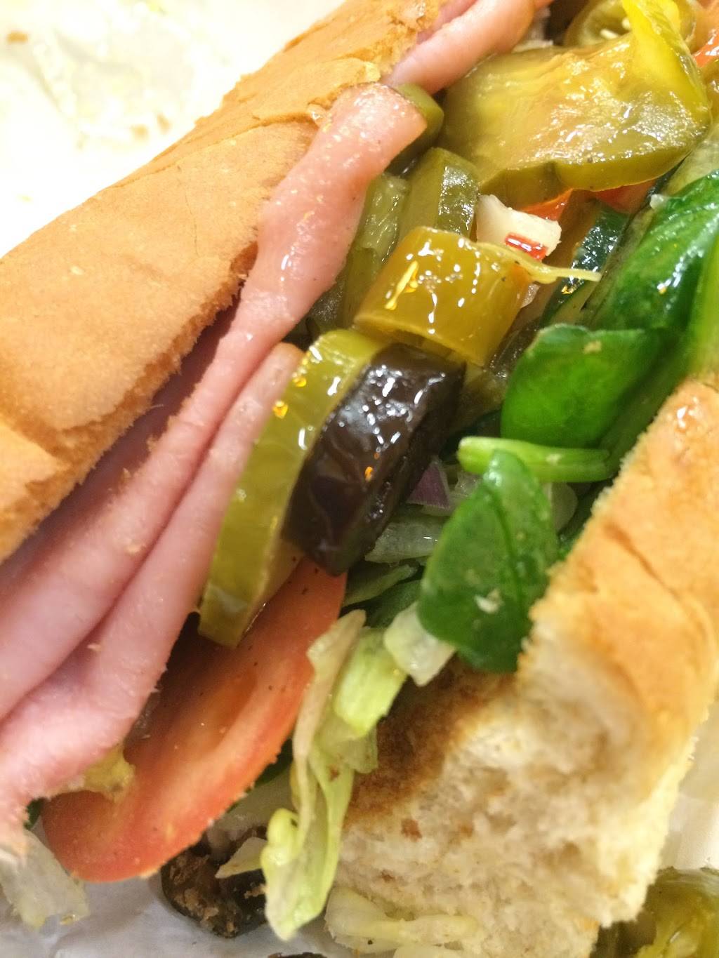 Subway Restaurants | restaurant | 60 E Jackson Blvd, Chicago, IL 60604, USA | 3128800240 OR +1 312-880-0240