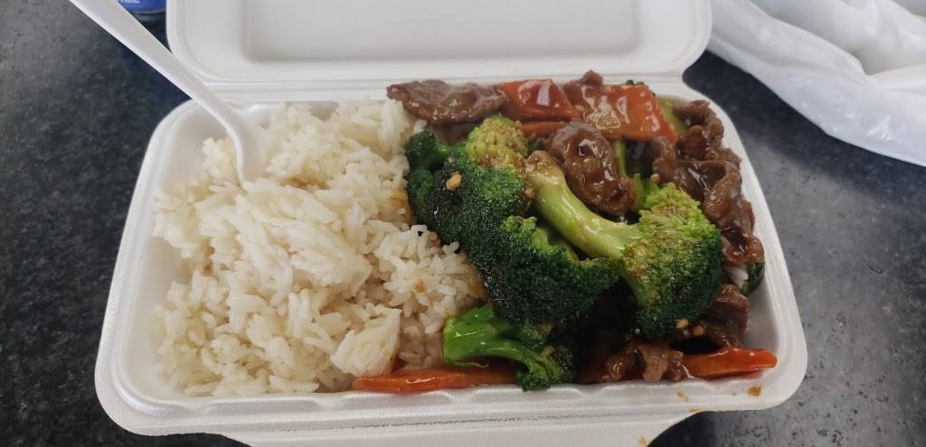 Dragon Wok | meal takeaway | 636 Yonge St d5, Barrie, ON L4N 4E6, Canada | 7057259888 OR +1 705-725-9888