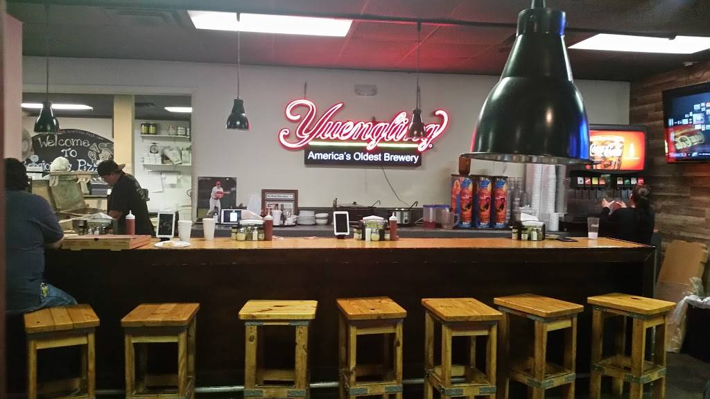 Bongiornos Philly Steak Shop | restaurant | 2294 Mayport Rd, Atlantic Beach, FL 32233, USA | 9043729135 OR +1 904-372-9135