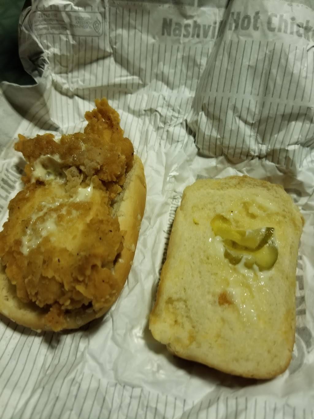 KFC | restaurant | 1843 W Union Hills Dr, Phoenix, AZ 85027, USA | 6028634281 OR +1 602-863-4281