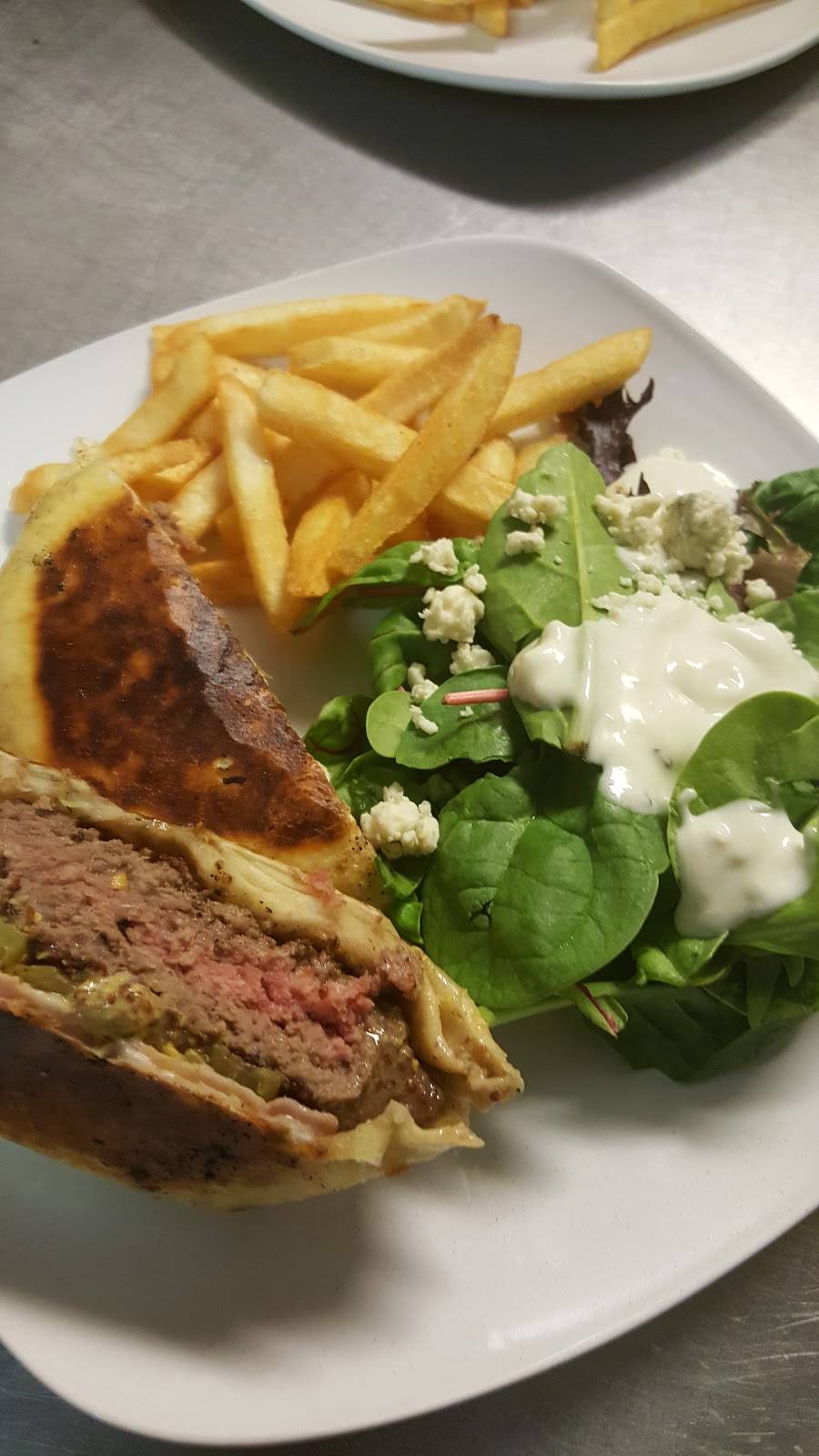 Beau Jardin Cafe & Grill | restaurant | 4814 W Admiral Doyle Dr, New Iberia, LA 70560, USA | 3373653663 OR +1 337-365-3663