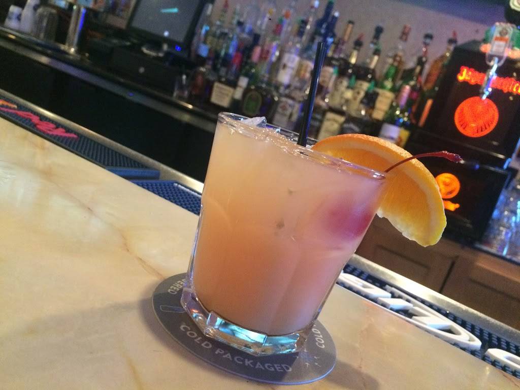 Shooters Pub and Grill | restaurant | 1612 Sisk Rd, Modesto, CA 95350, USA | 2095211612 OR +1 209-521-1612