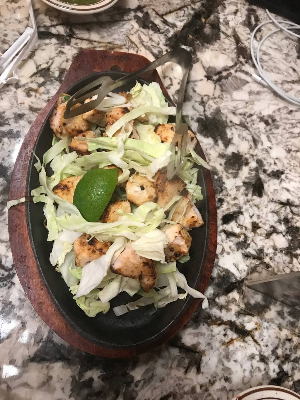 Turmeric | restaurant | 731 E Yosemite Ave ste c, Merced, CA 95340, USA | 2093831900 OR +1 209-383-1900