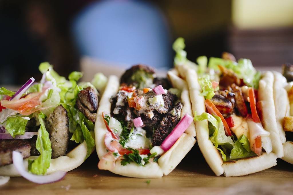 Peño Mediterranean Grill | restaurant | 1611 Dusty Miller LN #301, Wilmington, NC 28412, USA | 9107651099 OR +1 910-765-1099