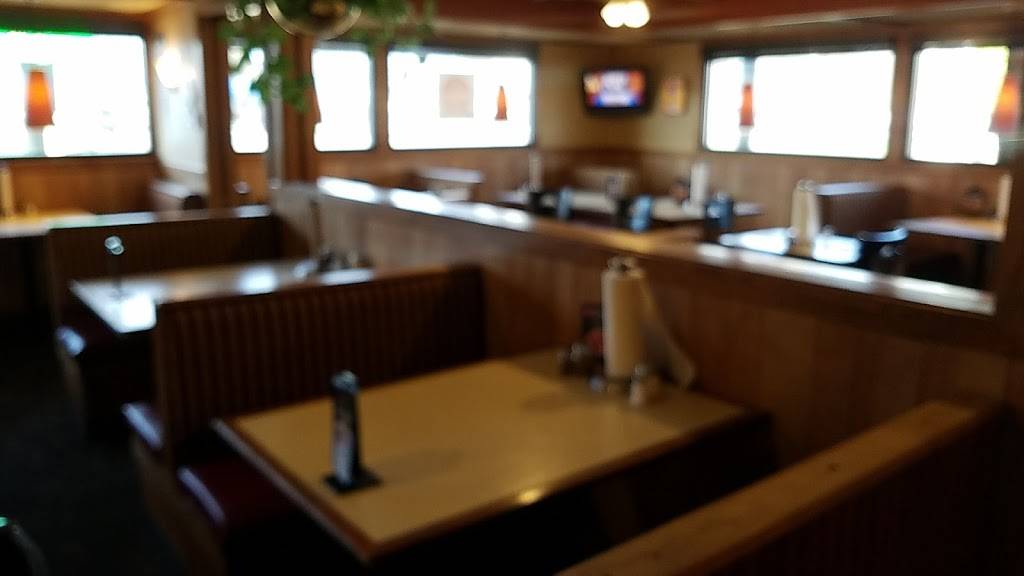 Pizza Hut | restaurant | 2601 N Wheeling Ave, Muncie, IN 47303, USA | 7657414141 OR +1 765-741-4141