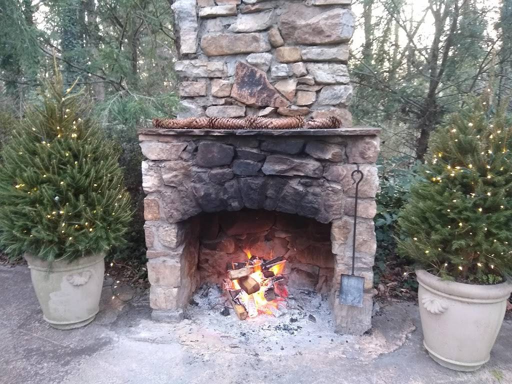 The Restaurant at RT Lodge | restaurant | 1406 Wilkinson Pike, Maryville, TN 37803, USA | 8659819800 OR +1 865-981-9800