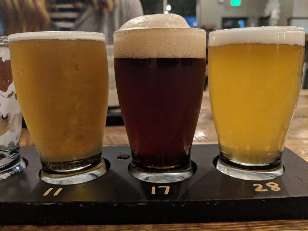 J. Bartlett’s Public House | restaurant | 255 Amherst St, Nashua, NH 03063, USA | 6033187550 OR +1 603-318-7550