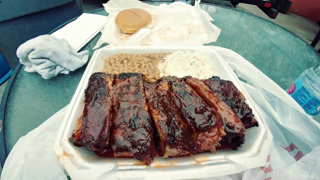 Sunset BBQ and lounge | restaurant | 964 Dodson Ave, Chattanooga, TN 37406, USA | 4236299240 OR +1 423-629-9240