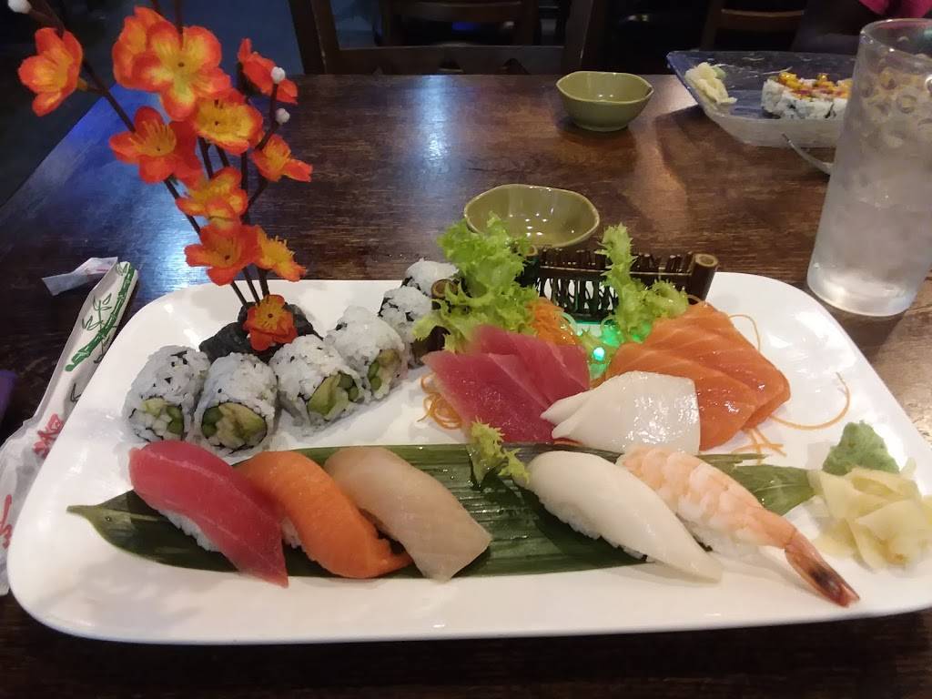 Fuji Yummy Steakhouse | restaurant | 221 N Peters Ave, Fond du Lac, WI 54935, USA | 9209335555 OR +1 920-933-5555