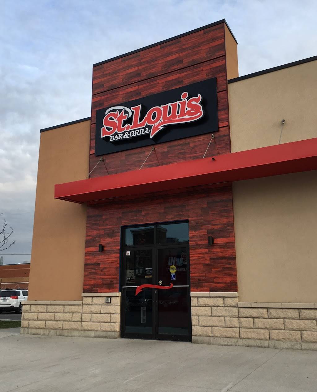 St. Louis Bar & Grill | restaurant | 300 Fourth Ave, St. Catharines, ON L2S 0E6, Canada | 9056829464 OR +1 905-682-9464