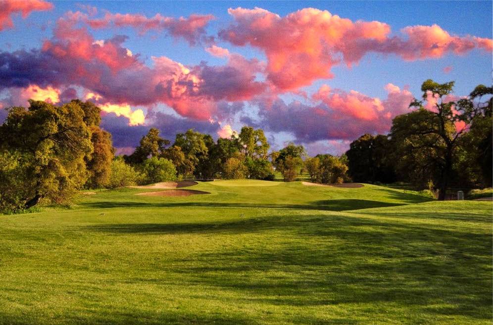 Haggin Oaks Golf Complex | restaurant | 3645 Fulton Ave, Sacramento, CA 95821, USA | 9164814653 OR +1 916-481-4653