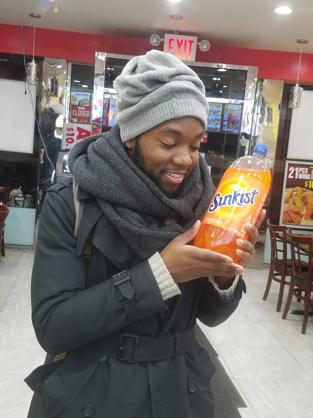 Northern Fried Chicken | restaurant | 104-02 Northern Blvd, Corona, NY 11368, USA | 7183975720 OR +1 718-397-5720