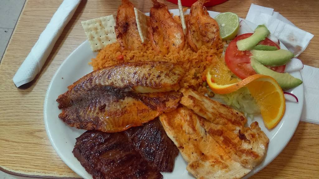 El Buen Valle | restaurant | 4114 W North Ave, Chicago, IL 60639, USA | 7732529880 OR +1 773-252-9880