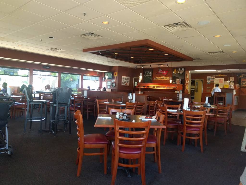 Pizza Hut | restaurant | 214 E Rte 59, Nanuet, NY 10954, USA | 8456242203 OR +1 845-624-2203