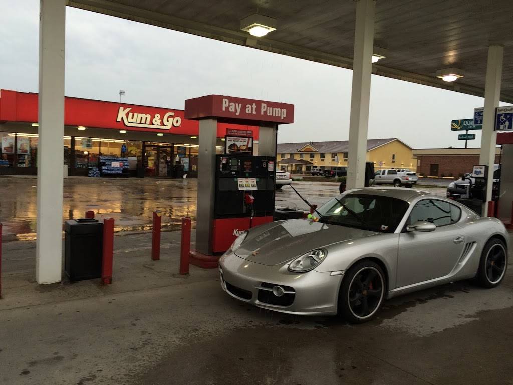 Kum & Go | meal takeaway | 822 1st Ave, Coralville, IA 52241, USA | 3193513771 OR +1 319-351-3771