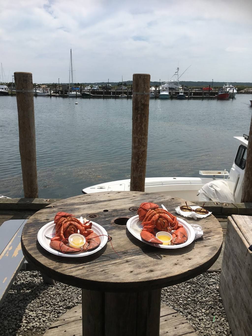 Menemsha Fish Market | meal takeaway | 54 Basin Rd, Chilmark, MA 02535, USA | 5086452282 OR +1 508-645-2282